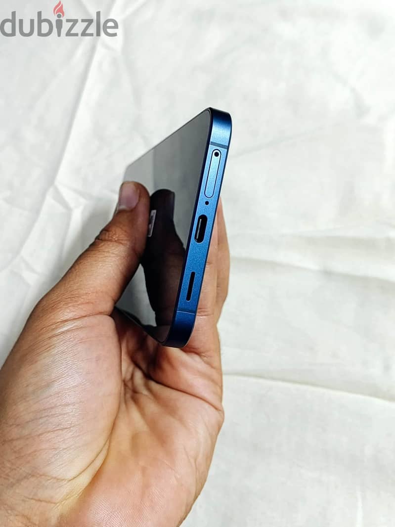 Samsung A57 256 ram 12 4