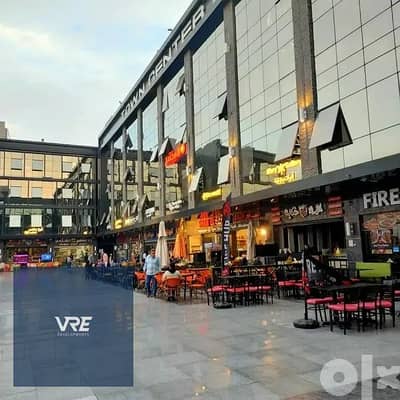 امتلك محل تجاري متاجر في اقوي مول في الشروق مول TOWN CENTER