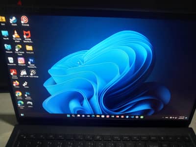 Dell Inspiron 15 3520