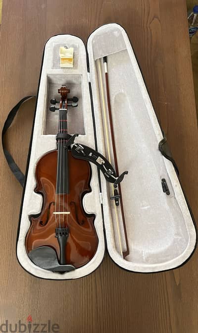Perfect condition  Full-size 4/4 acoustic violin