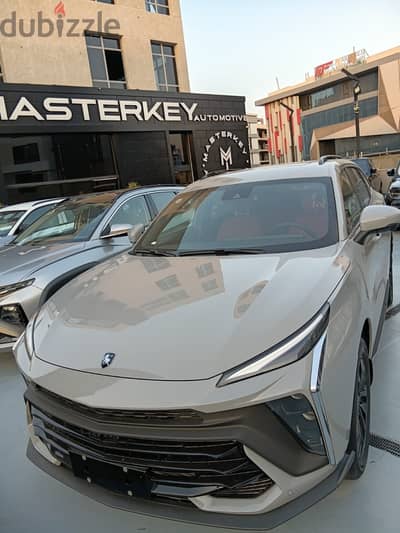 فورثينج تى 5 ايفو 2027 suv