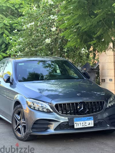 Mercedes-Benz C200 2019 مرسيدس سي 200   فابريكا بالكامل وارد المانيا