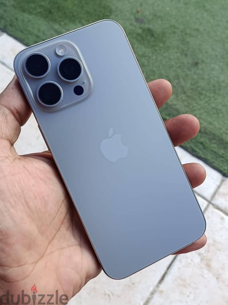 Apple - iPhone 15 Pro Max 1