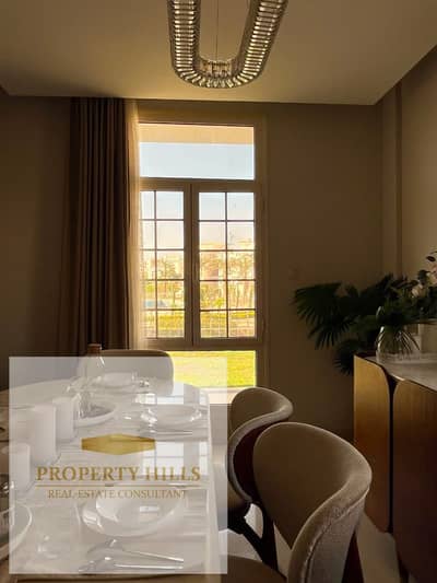 Urgently for sale due to specific circumstances!! Corner townhouse villa ready for immediate delivery! 218 sqm in El Patio 5 East, priced at 23,203,200 EGP cash, with flexible payment options available!