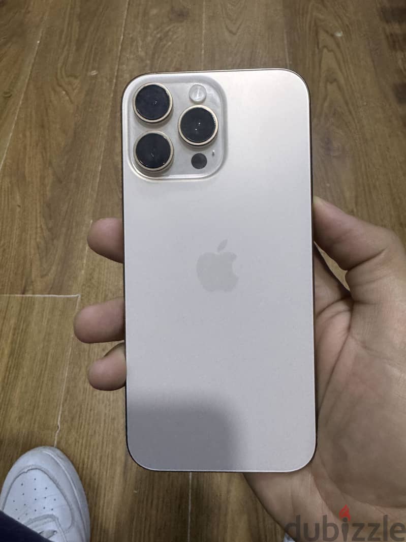 Apple - iPhone 16 Pro Max 1