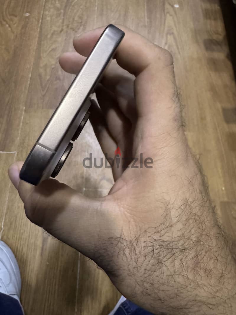 Apple - iPhone 16 Pro Max 2
