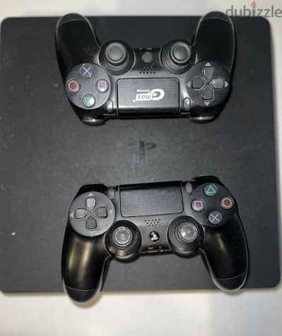Playstation 4 slim 500GB like new