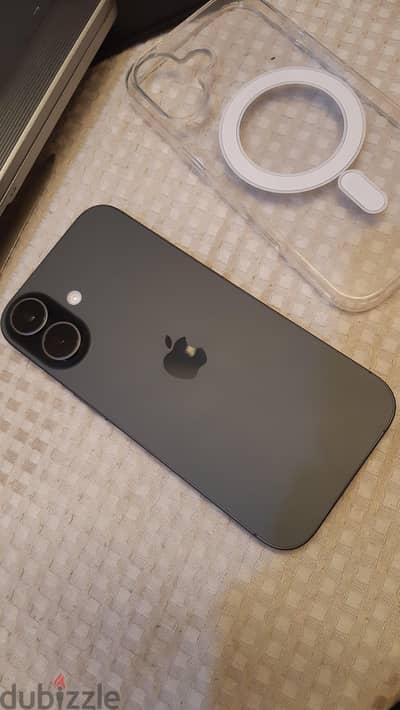 آبل - آيفون 17