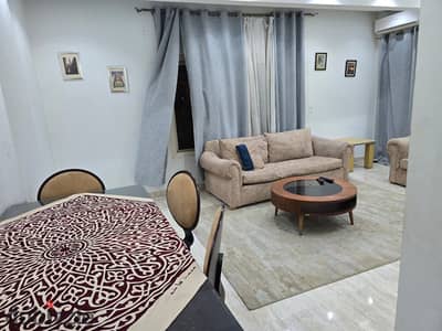 للايجار شقة مفروشة امام مول العرب السياحية الثانية