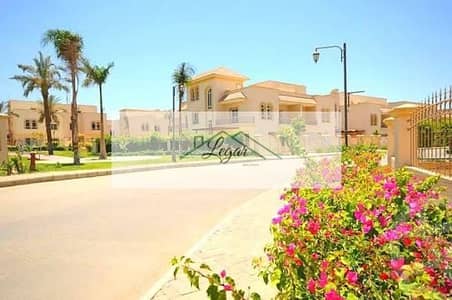 Townhouse for sale in Greens Compound, Sheikh Zayed (360 sqm) – an exceptional deal.