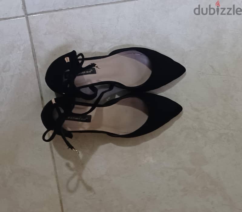 Elegant Black Heels 1