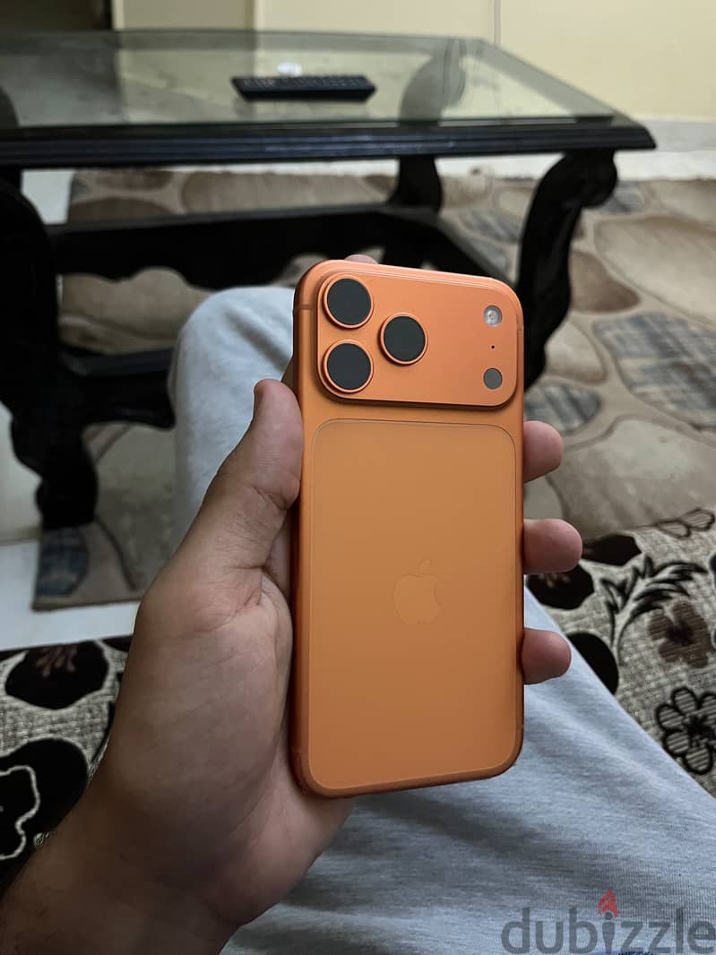 Apple - iPhone 17 Pro Max 4