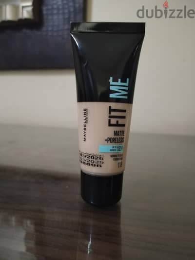 Maybelline Fit Me Matte Foundation-Shade 118-Used once