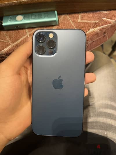 آبل - آيفون 12 برو