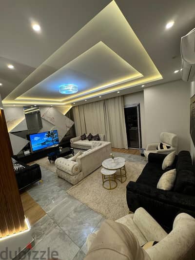 212m fully finished with kitchen and 5 air conditioners
