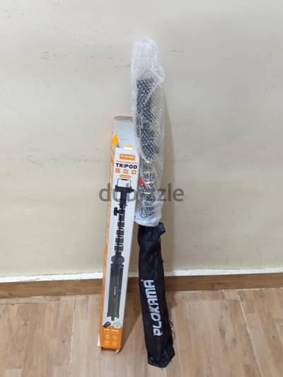 للبيع ترايبود موبايل Proking PK-950 جديد بحالته