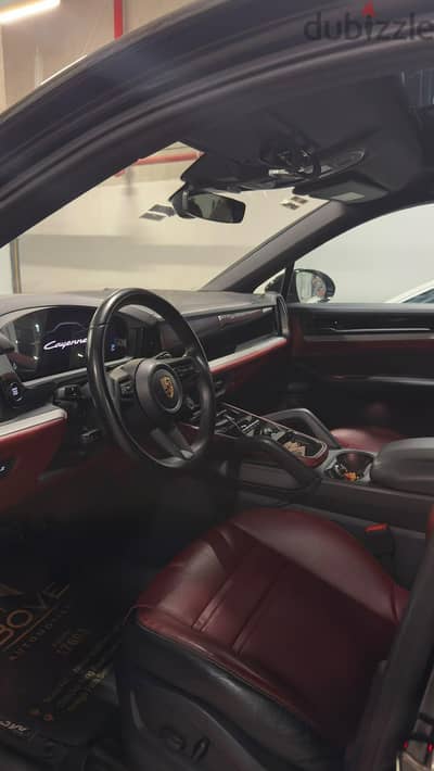 Porsche Cayenne 2024 fabric