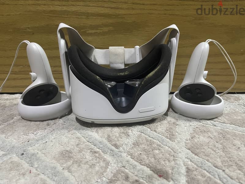 Used Meta Quest 2 5