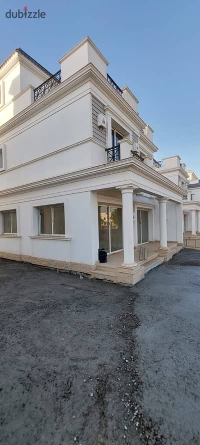  First-Use Twin House for Rent in Mountain View 4 – October | 230 SQM | 3 Bedrooms | 3 Bathrooms | Pool View | EGP 70K Negotiable
