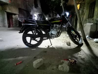 سبب البيع   لدواعي السفر السفر