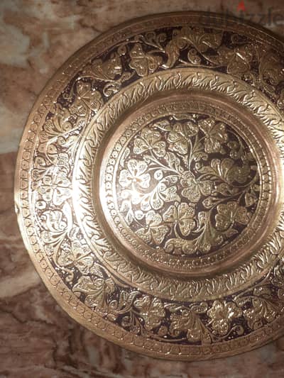 طبق نحاس اصلى بختم خلفى عمر70عاماقطر15سم هاند ميد حفر الوان ضدالماء