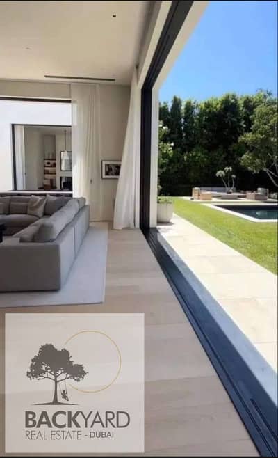 249 sqm townhouse villa for sale with 20% discount in La Vista Patio, Fifth Settlement, next to AUC, minutes from Mivida & Hyde Park.