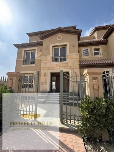 High privacy villa with immediate handover, finished in Lavista, area 235 sqm, high community, non-landscaped, villas only, fully smart and modern