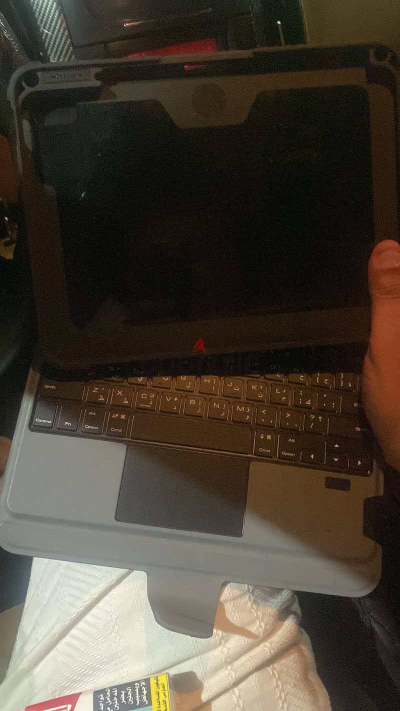iPad A16 1