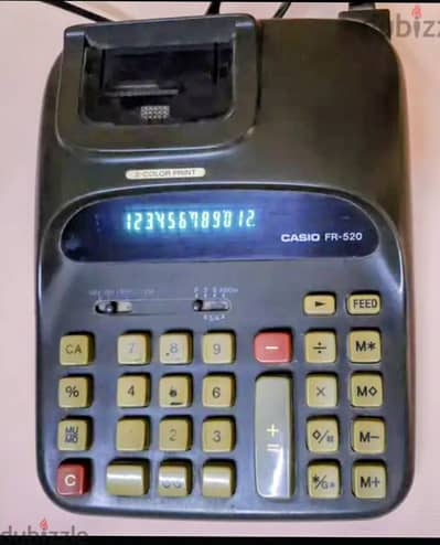 آلة حاسبة مكتبية كلاسيكية ماركة Casio FR-520 تعمل بالكهرباء