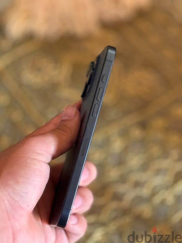 iPhone 15 pro max 2