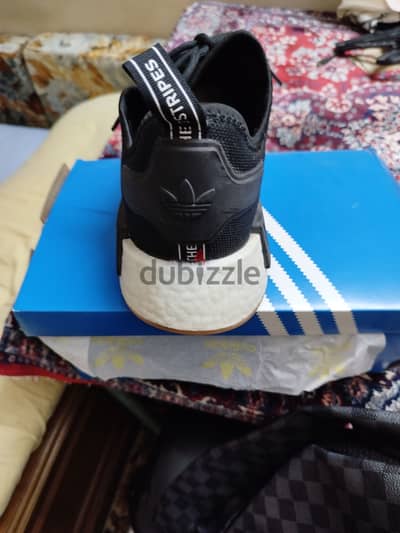 Adidas NMD_R1 V2 – Black/ white _ Boost