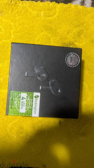 سماعة AirPods Pro الجيل الثاني (النسخة العالية ANC) باللون الأسود