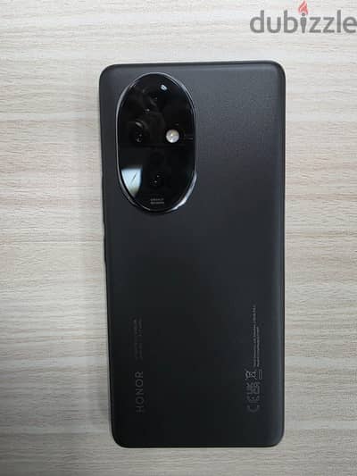Honor 200 Pro