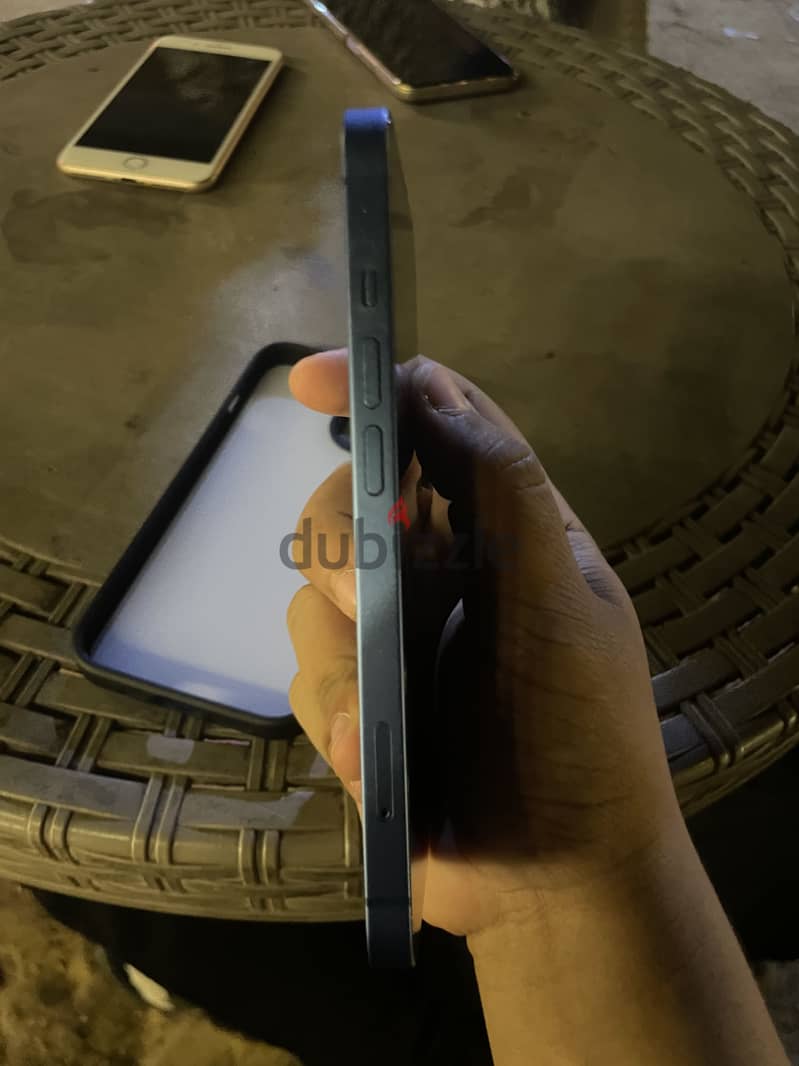Apple - iPhone 13 2