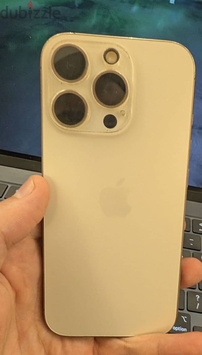 Apple - iPhone 16 Pro 2
