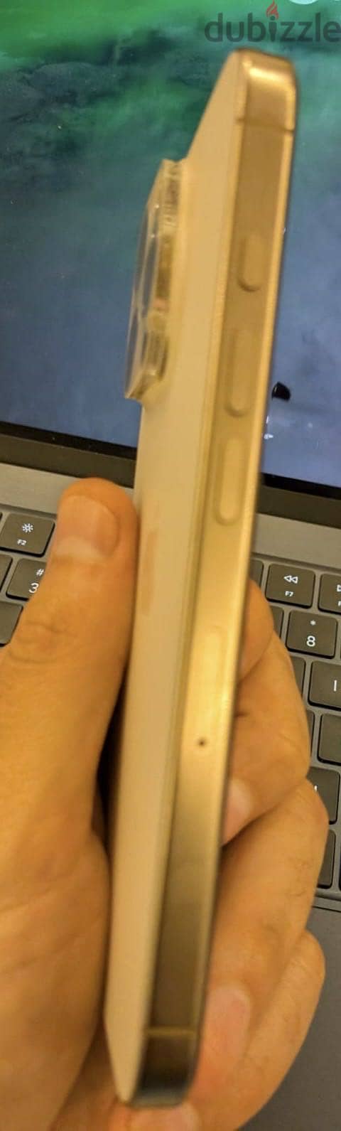 Apple - iPhone 16 Pro 3