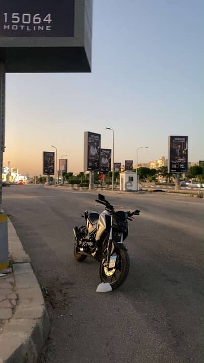 Sym nhx 180 للبيع