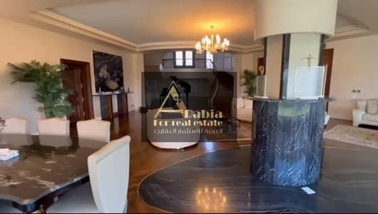 فيلا فاخرة بفيو بانورامي على البحيرة واللاندسكيب | Lake View