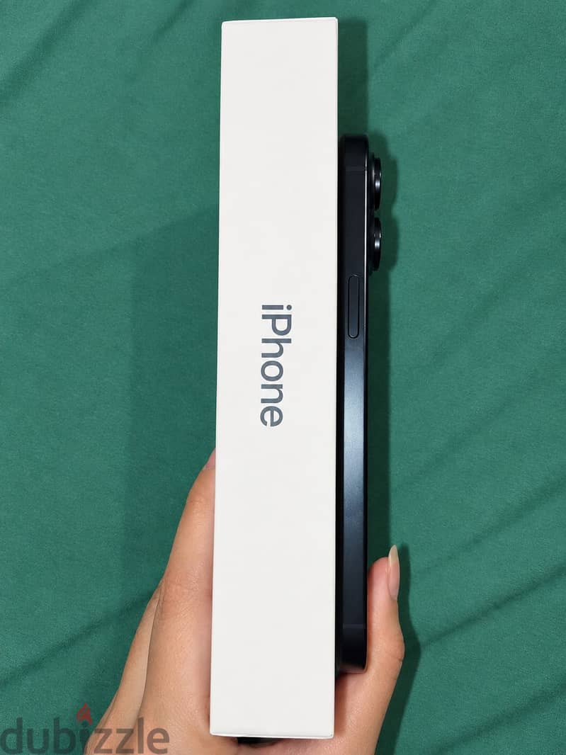 Apple - iPhone 15 Pro Max 4