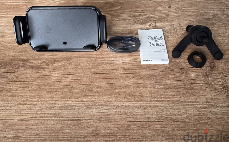 Samsung Car Holder& Wireless Charger 1
