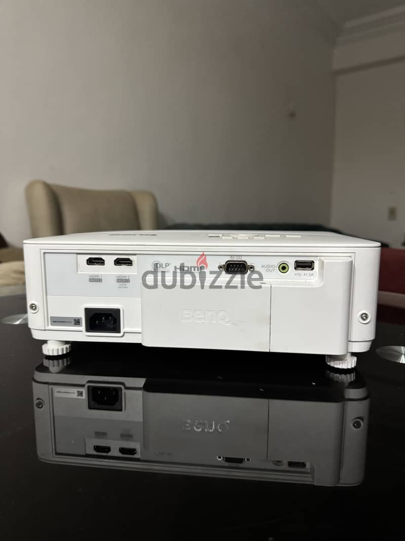BenQ TK700 4K gaming projector 1