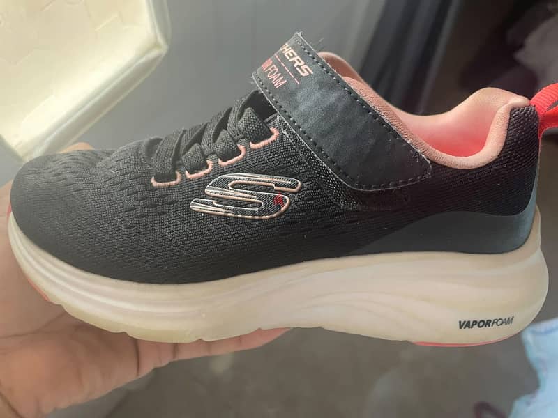 Used original shoes 1