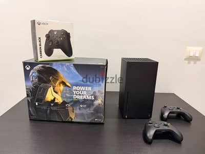 Xbox Series X 1TB + 2 Controllers + ألعاب كتير — كسر زيروا