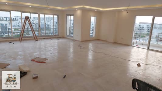 شقة  مميزة تشطيب سوبر لوكس للإيجار في كمبوند هايد بارك (Hyde Park) - التجمع الخامس
