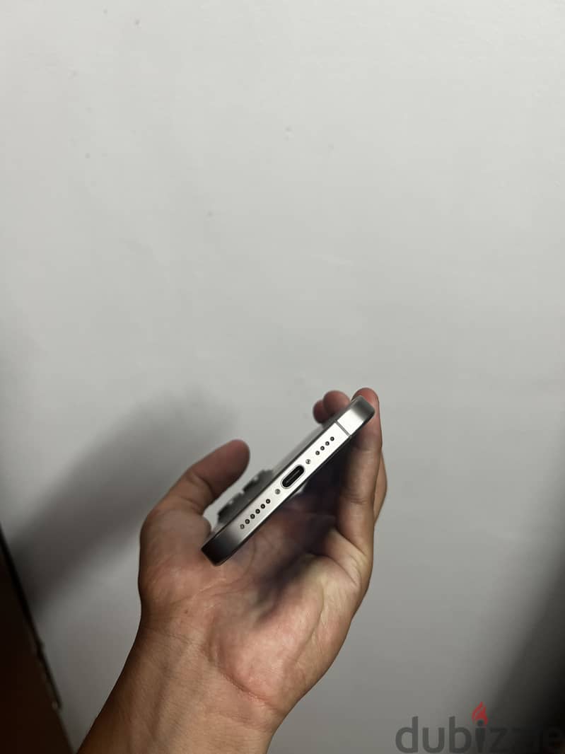 Apple - iPhone 15 Pro Max 1