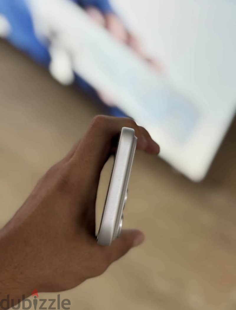 Apple - iPhone 17 Pro Max 4
