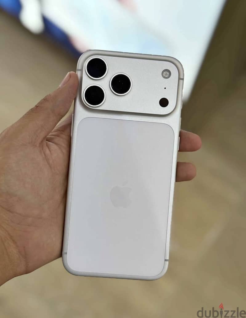 Apple - iPhone 17 Pro Max 7