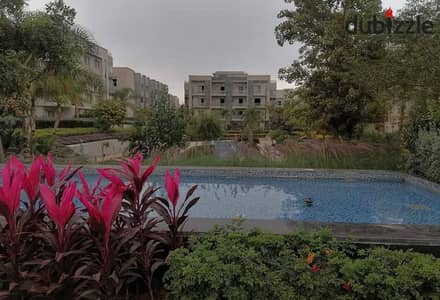 Prime Penthouse with Private Pool & 120 SQM Roof in Galleria