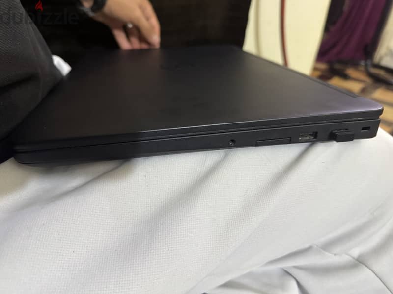 Dell Latitude E5570 5