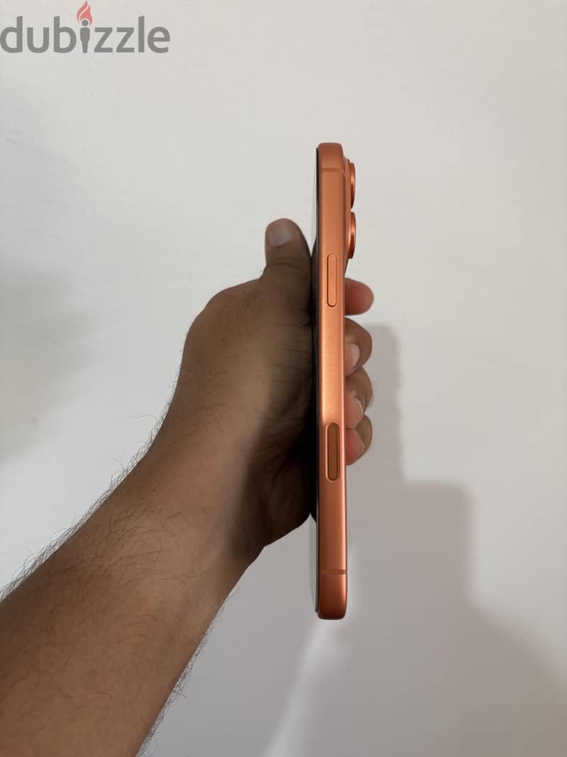 Apple - iPhone 17 Pro Max 3